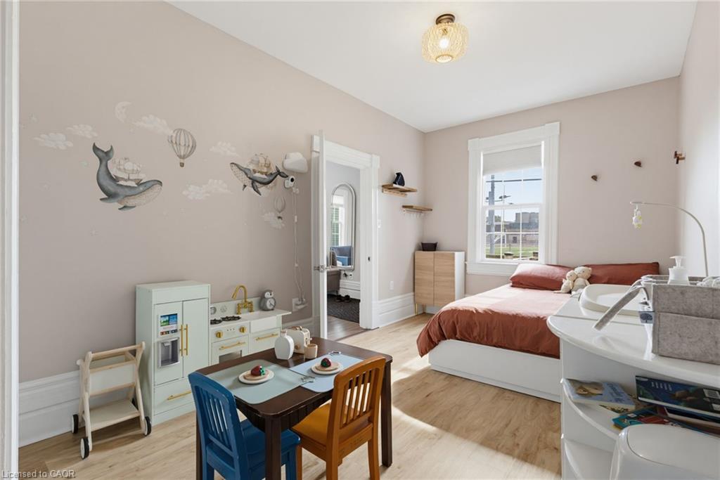 36 Woodland Avenue Property Photo 19