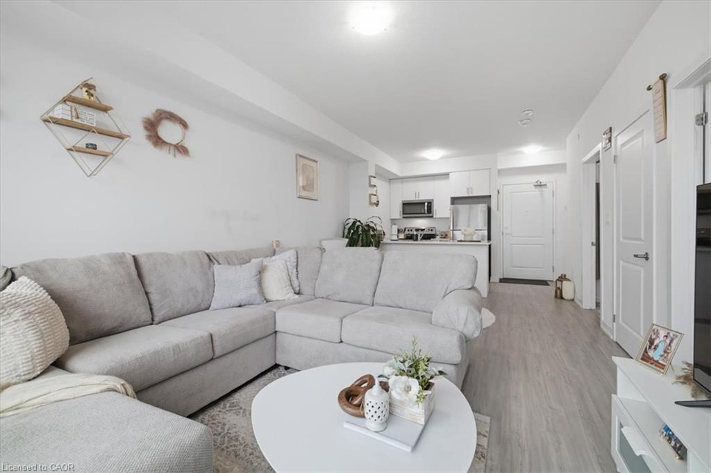 603-450 Dundas Street E Property Photo 14