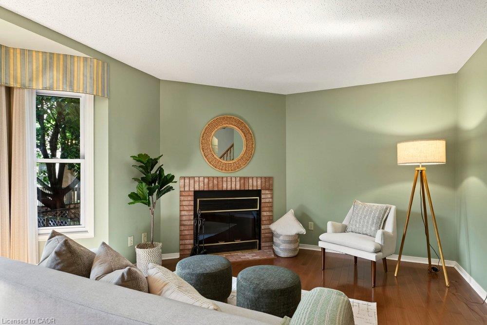 47-2915 Headon Forest Drive Property Photo 4