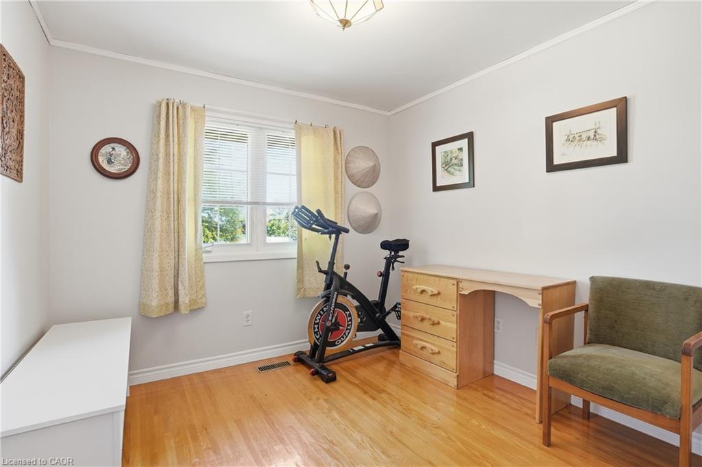 38 Kingsway Boulevard Property Photo 19