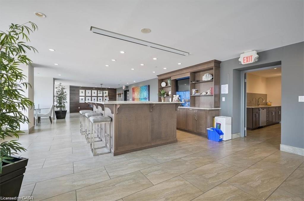 607-160 Macdonell Street Property Photo 16