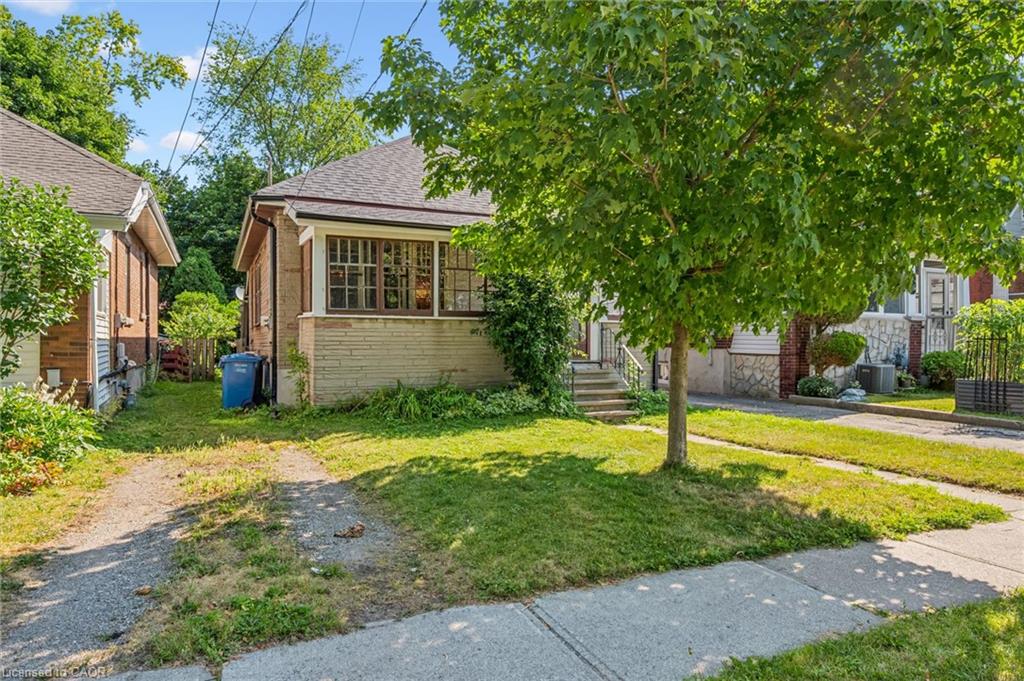22 Boult Avenue Property Photo 8