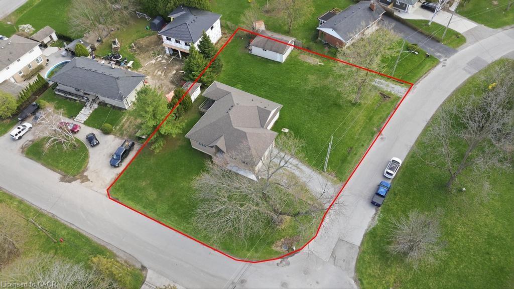 80 Lister Avenue Property Photo 1