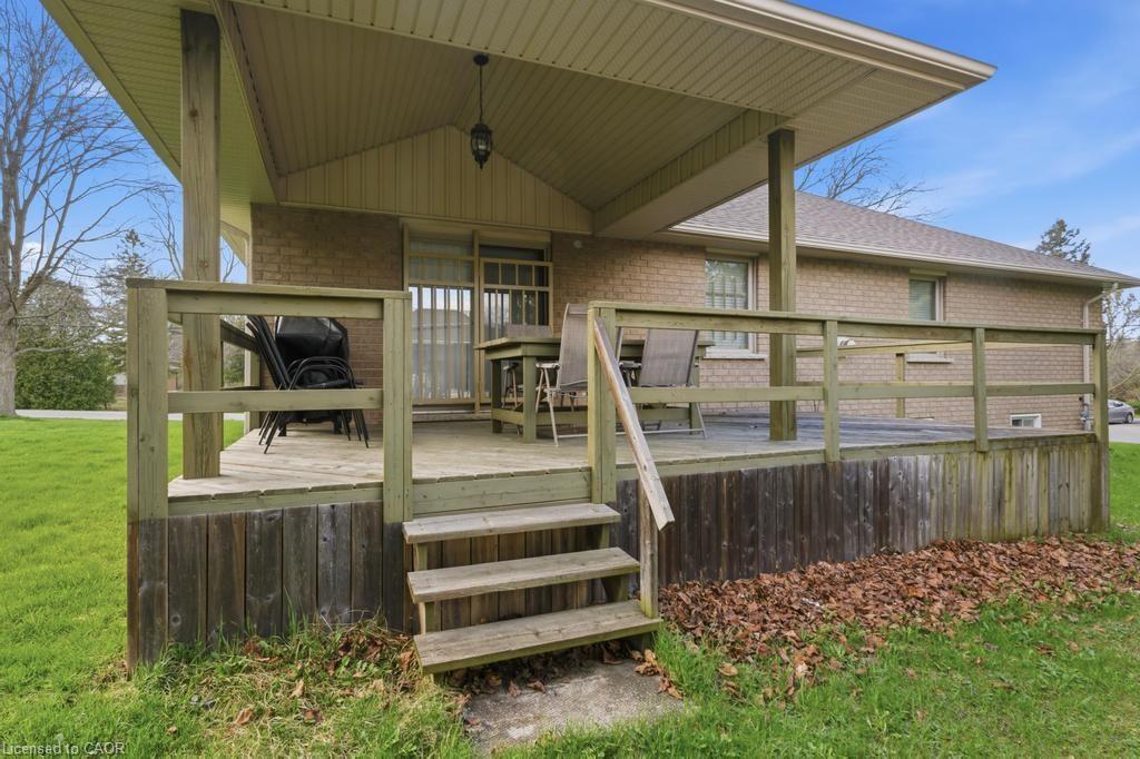 80 Lister Avenue Property Photo 24