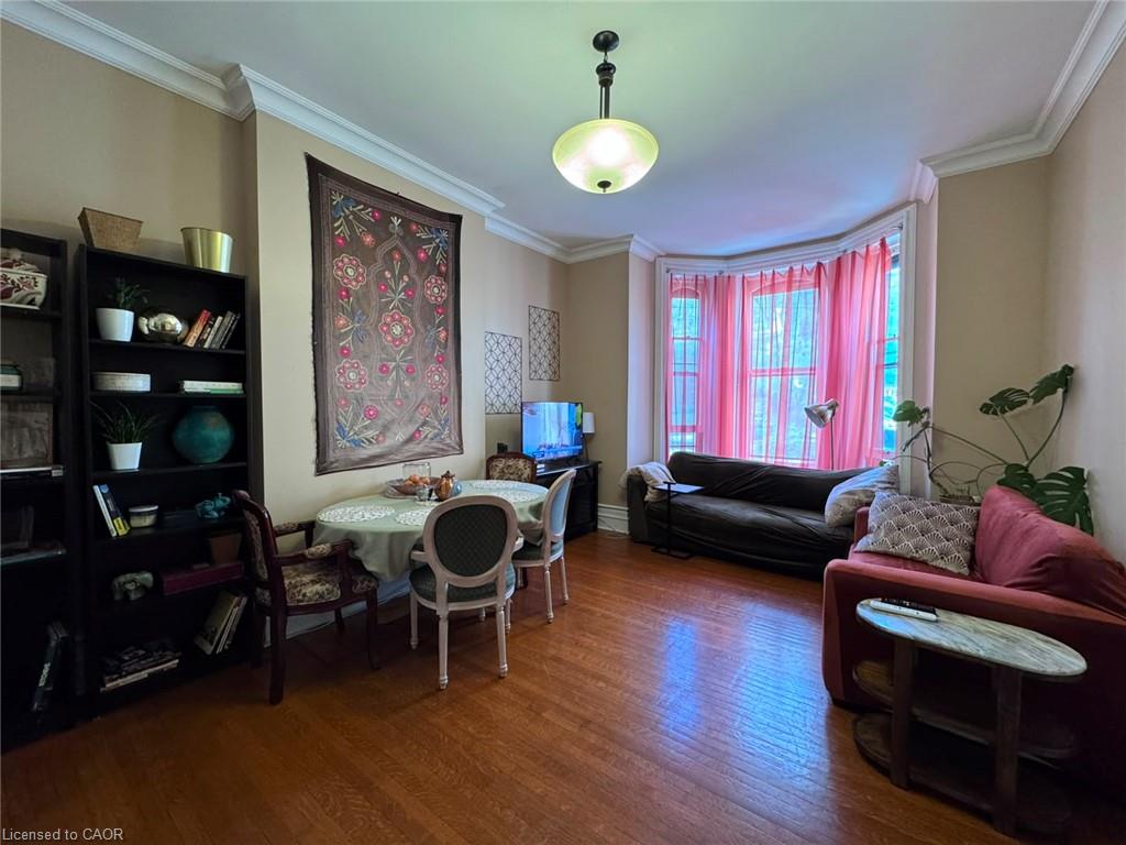 1-127 Jackson Street W Property Photo 2