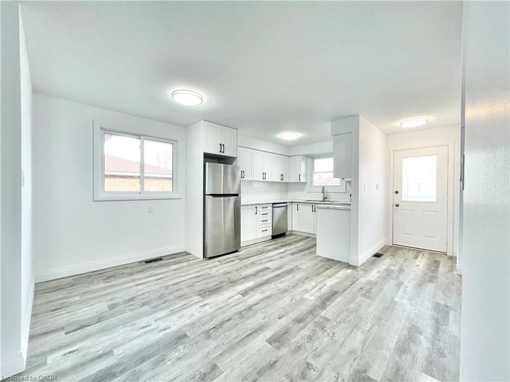 76 Marc Boulevard Property Photo 7