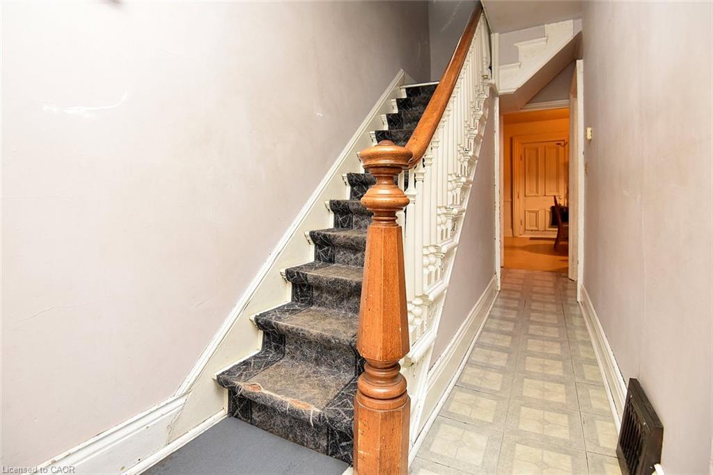 26 Brantdale Avenue Property Photo 14