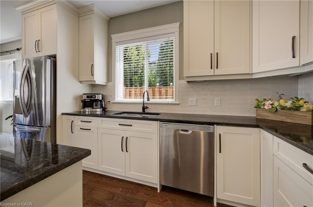 683 Pelham Street Property Photo 13