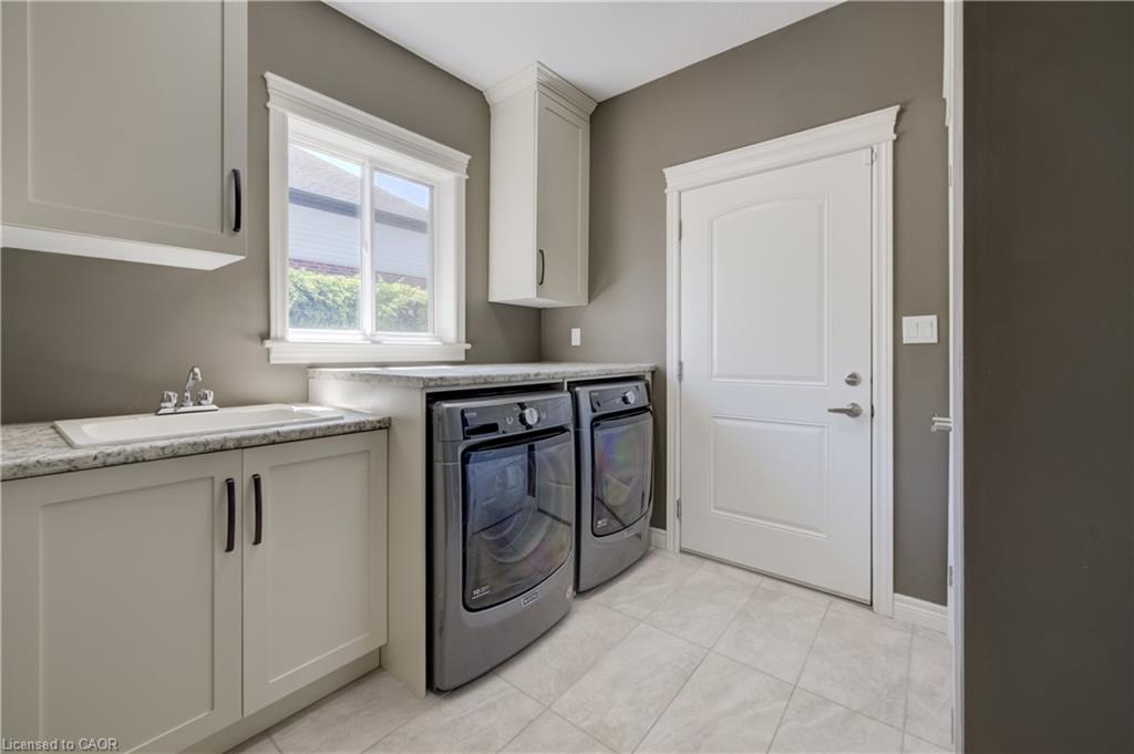 683 Pelham Street Property Photo 19