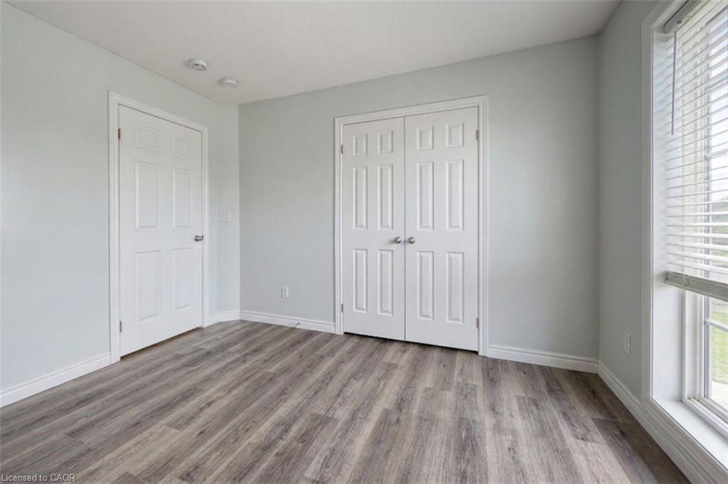 264 Vincent Drive Property Photo 17