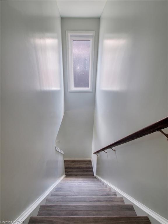 264 Vincent Drive Property Photo 29