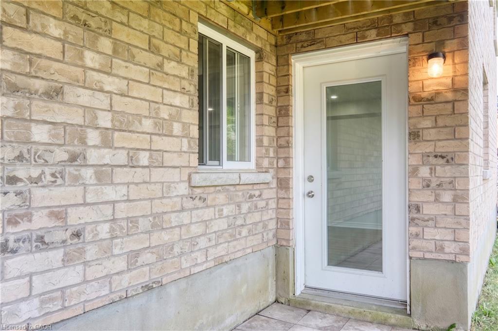 264 Vincent Drive Property Photo 33