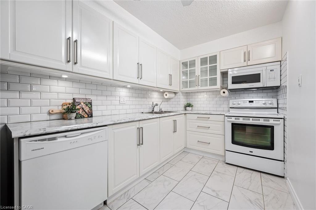 607-93 Westwood Road Property Photo 15
