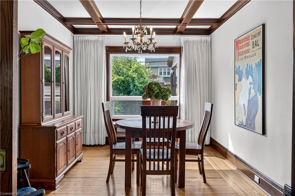 172 Kensington Avenue S Property Photo 22