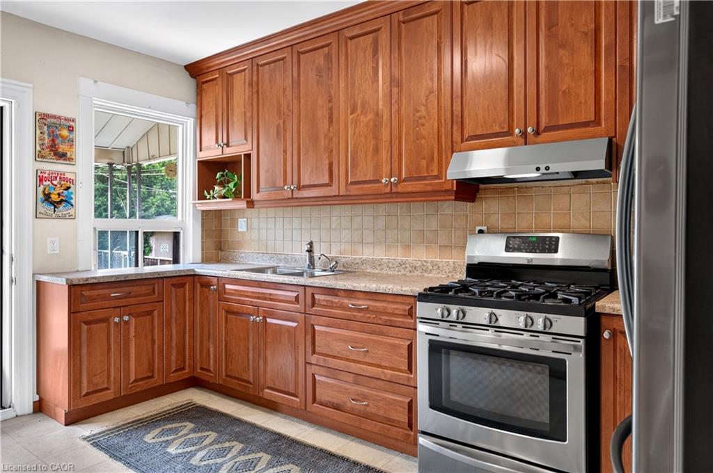 172 Kensington Avenue S Property Photo 29
