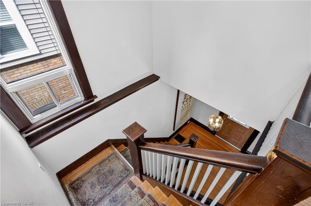 172 Kensington Avenue S Property Photo 30