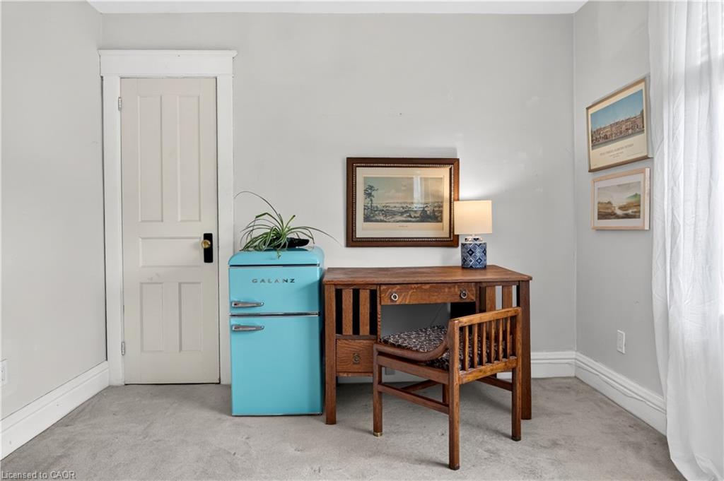 172 Kensington Avenue S Property Photo 34
