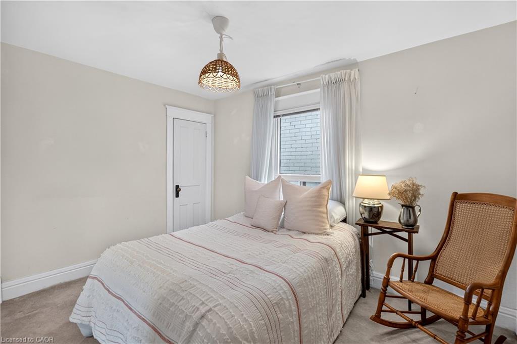 172 Kensington Avenue S Property Photo 35