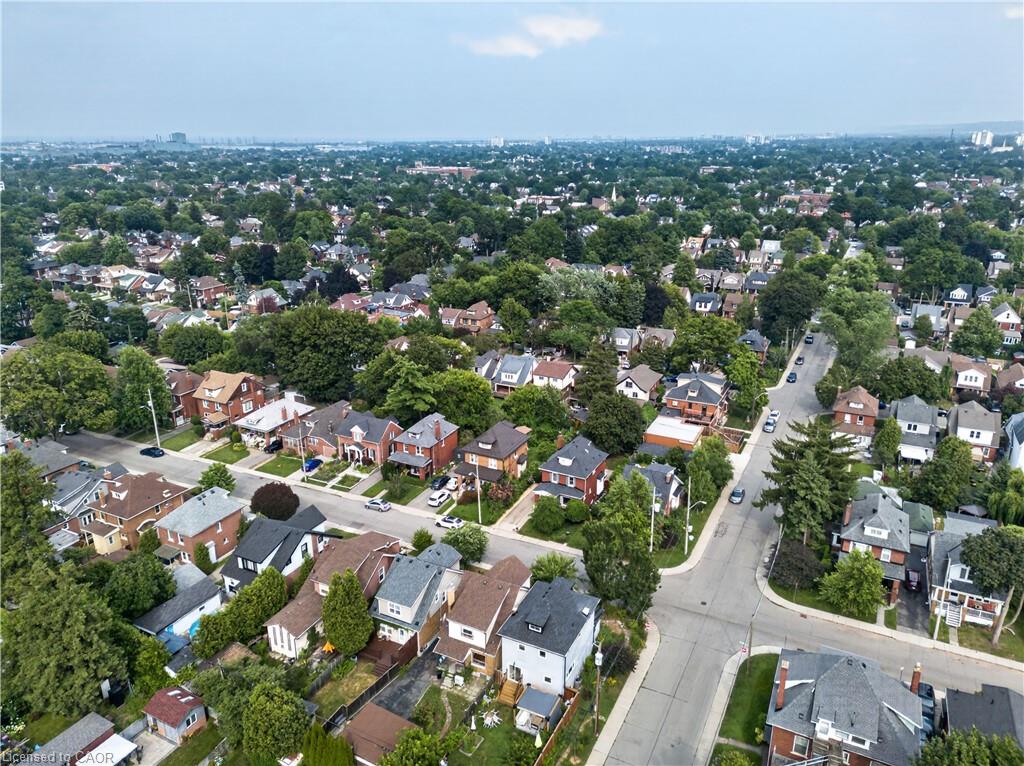 172 Kensington Avenue S Property Photo 47