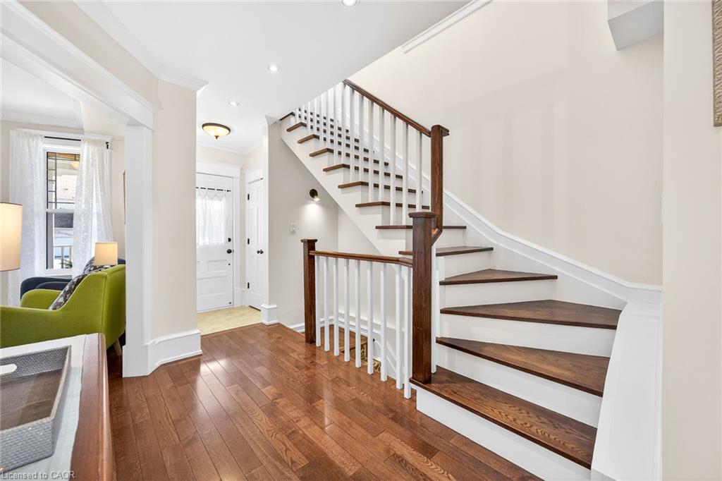 46 Bay Street Property Photo 26