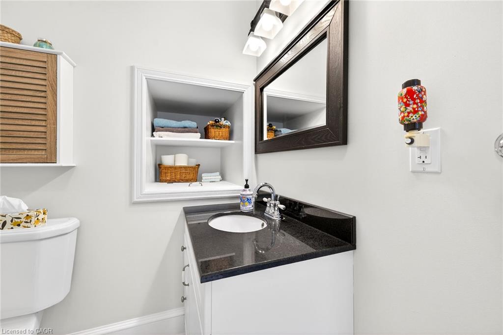 46 Bay Street Property Photo 29