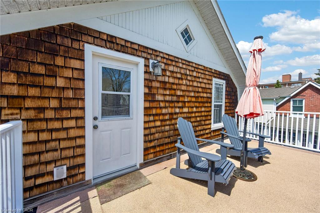 46 Bay Street Property Photo 35
