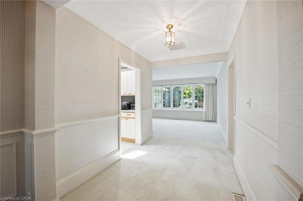 138 Appleby Place Property Photo 6