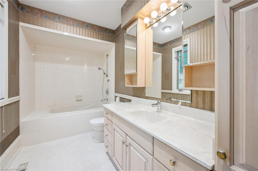 138 Appleby Place Property Photo 28