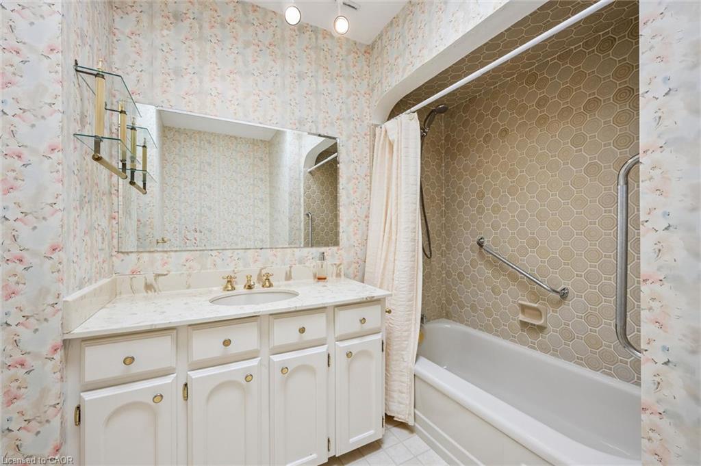 138 Appleby Place Property Photo 30