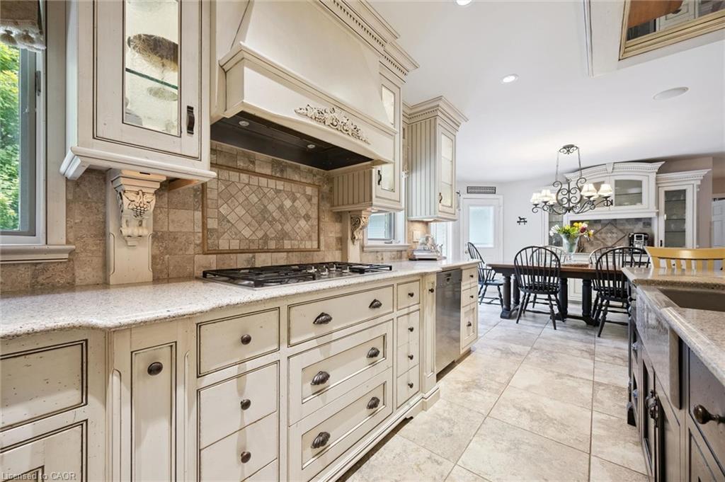 1 Bavarian Place Property Photo 12