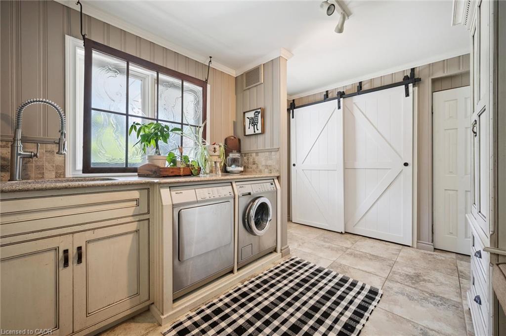 1 Bavarian Place Property Photo 16