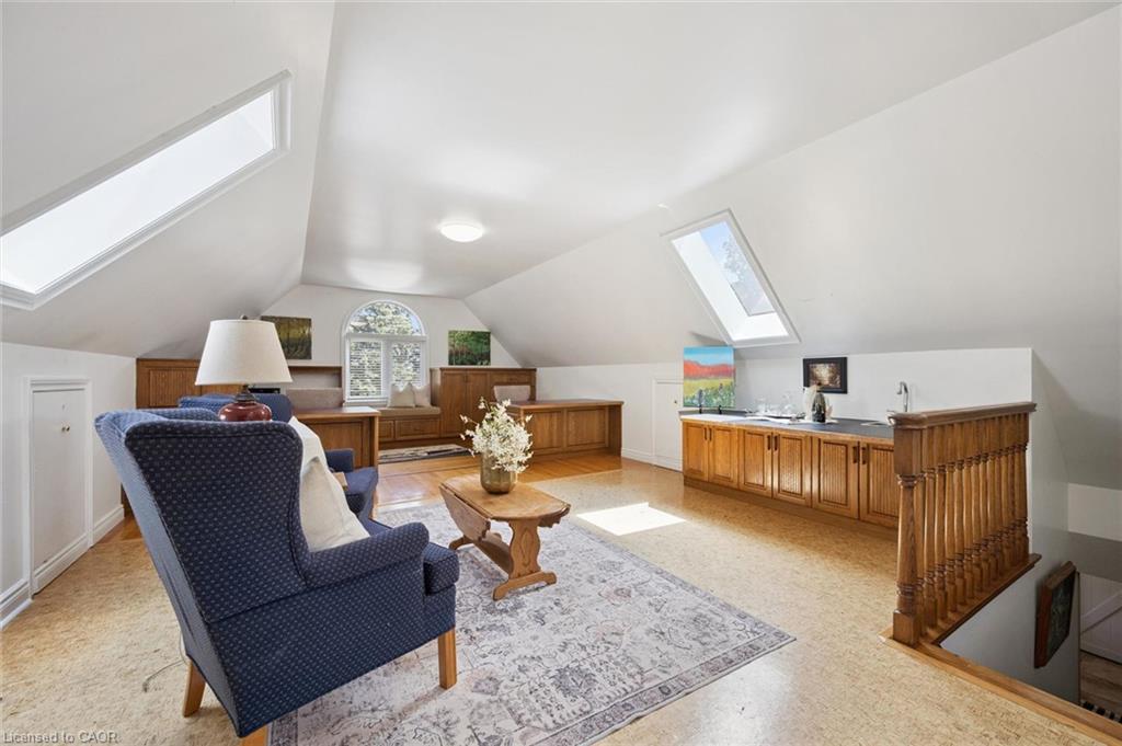 1 Bavarian Place Property Photo 18