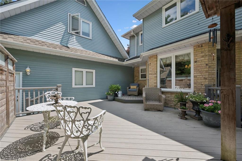 1 Bavarian Place Property Photo 40
