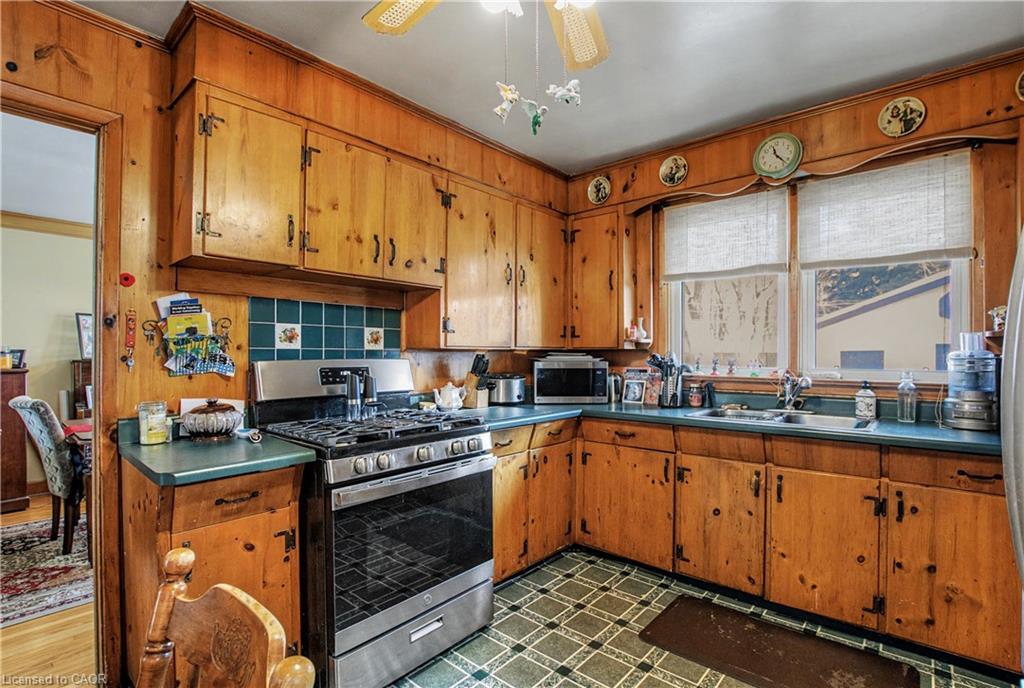 39 Henry Street Property Photo 12