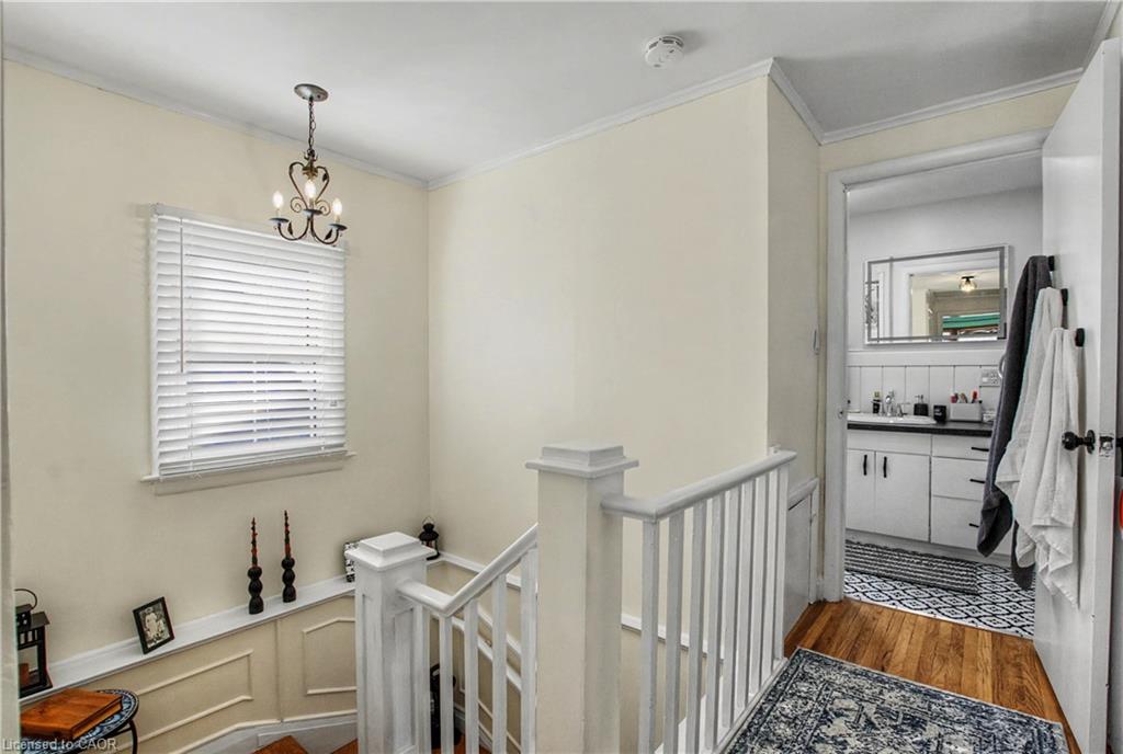 39 Henry Street Property Photo 22