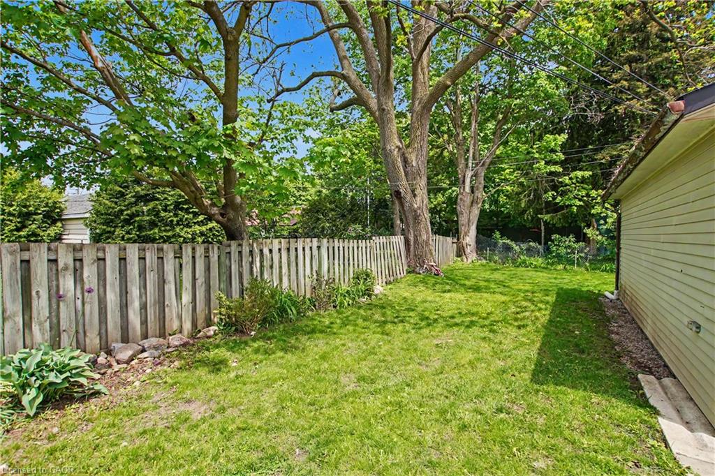 39 Henry Street Property Photo 33