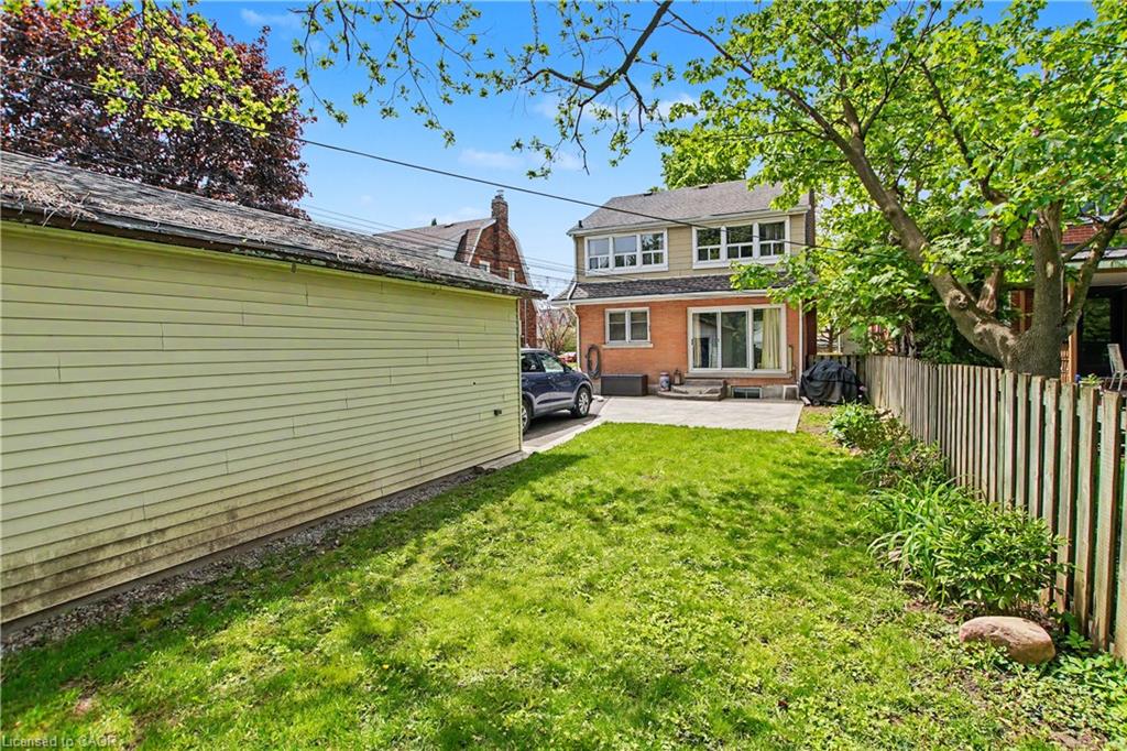 39 Henry Street Property Photo 35