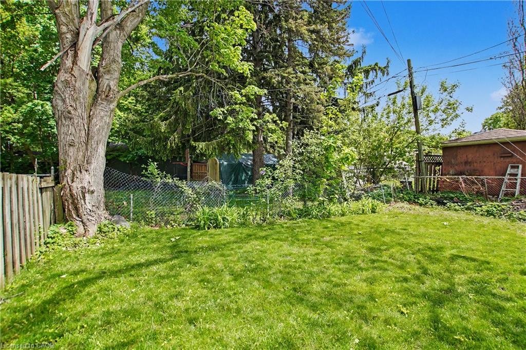 39 Henry Street Property Photo 36