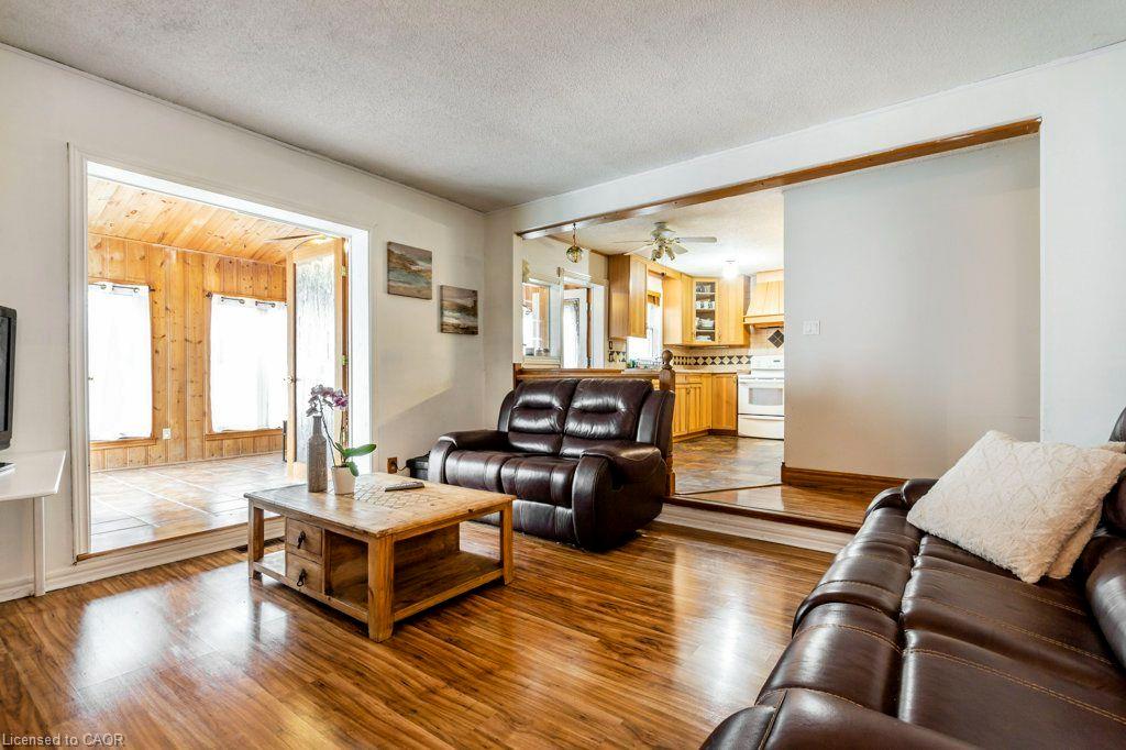 269 Burnett Avenue Property Photo 12