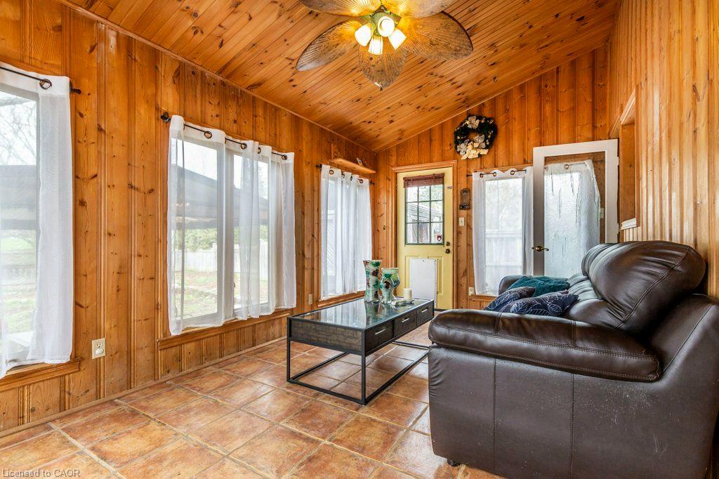 269 Burnett Avenue Property Photo 14