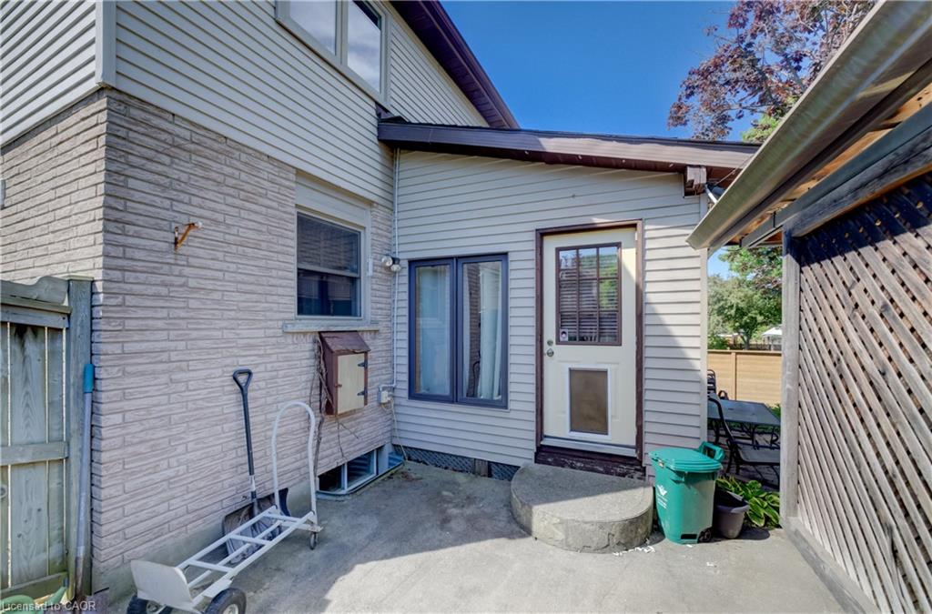 269 Burnett Avenue Property Photo 34