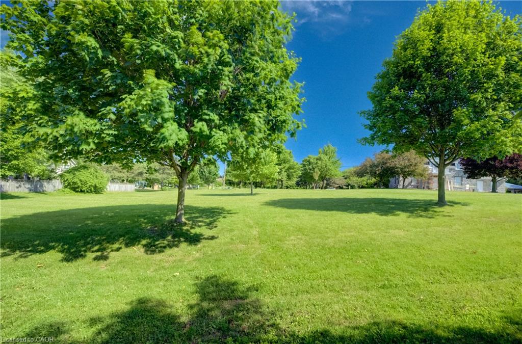 269 Burnett Avenue Property Photo 40