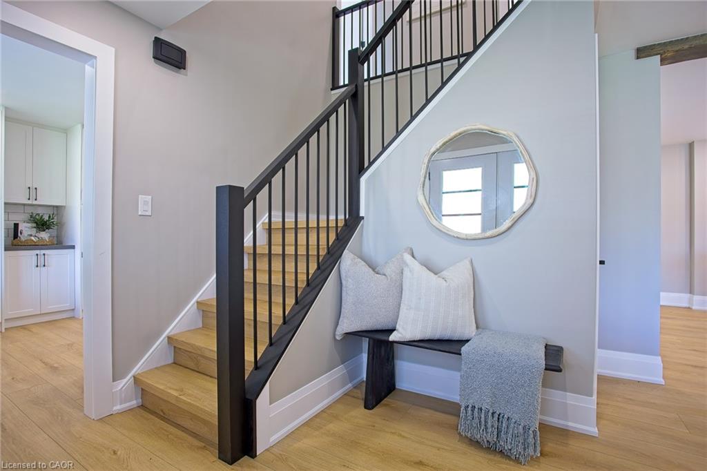 343 Canborough Street Property Photo 3