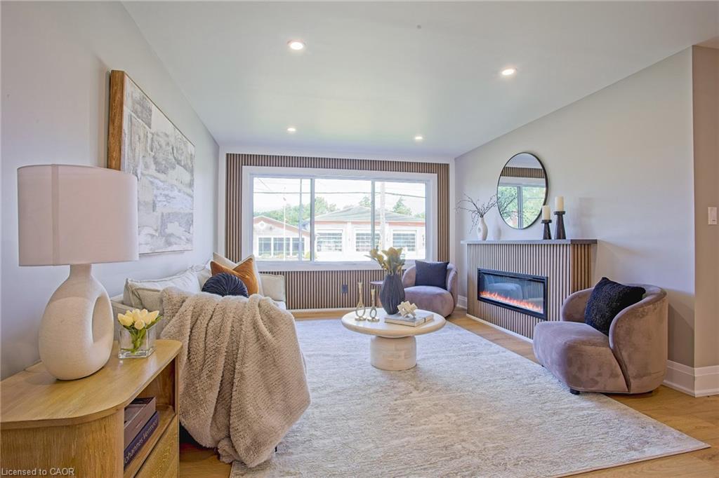 343 Canborough Street Property Photo 6