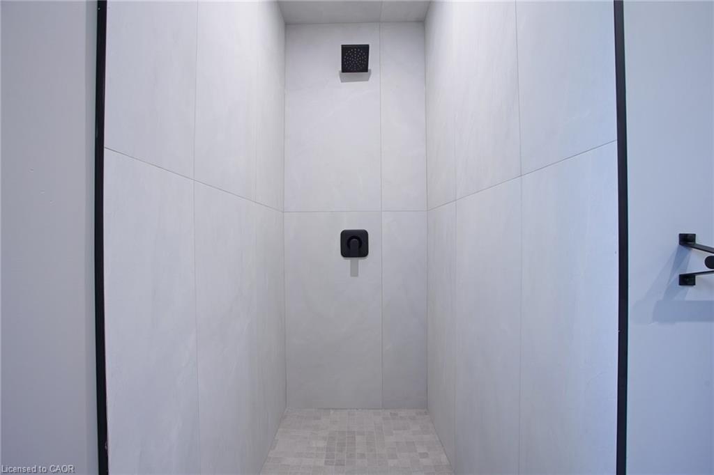 343 Canborough Street Property Photo 25