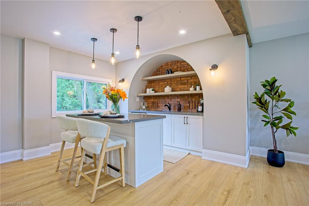 343 Canborough Street Property Photo 27