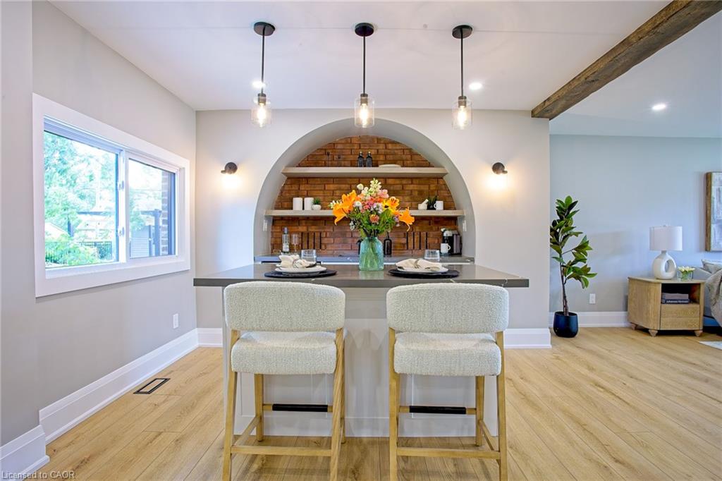 343 Canborough Street Property Photo 28