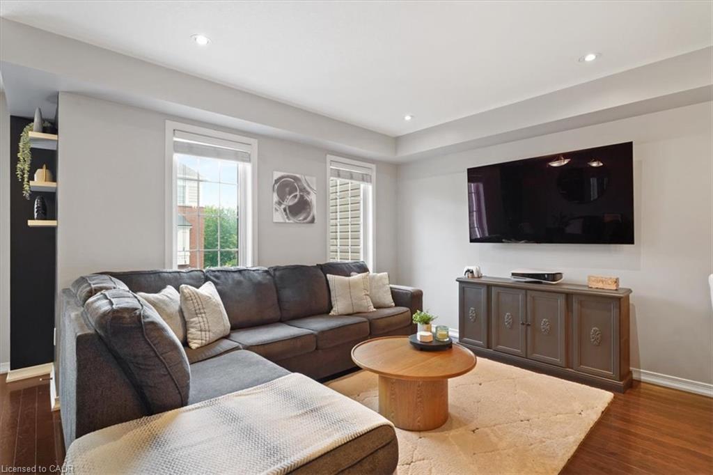 7-7 Sirente Drive Property Photo 4