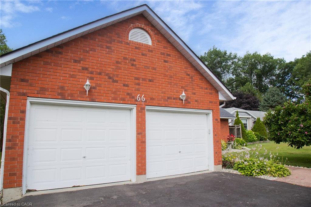 66 John Street Property Photo 44