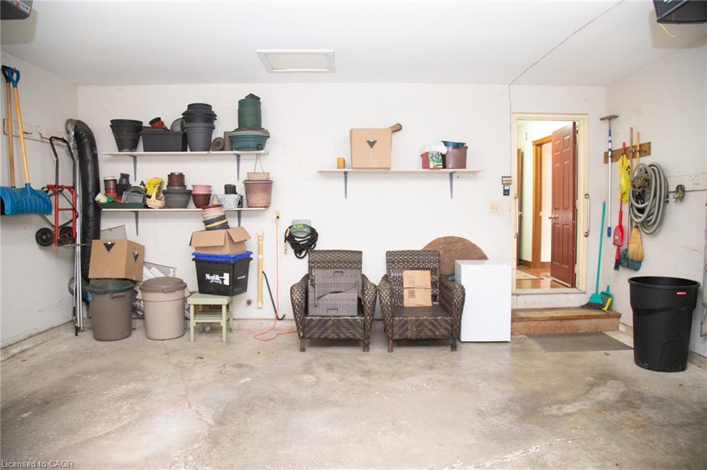 66 John Street Property Photo 46